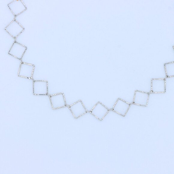 Delicate & Contemporary Necklace Chain, A Lovely Choice for Women, EVCH1702 - Picture 8 of 10